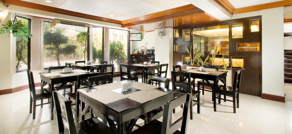 Vest Grand Suites Panglao Exterior photo