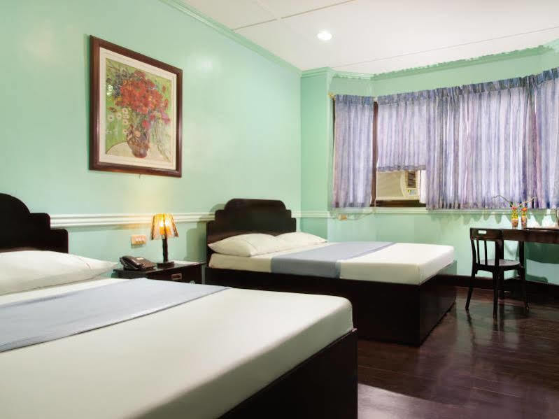 Vest Grand Suites Panglao Exterior photo